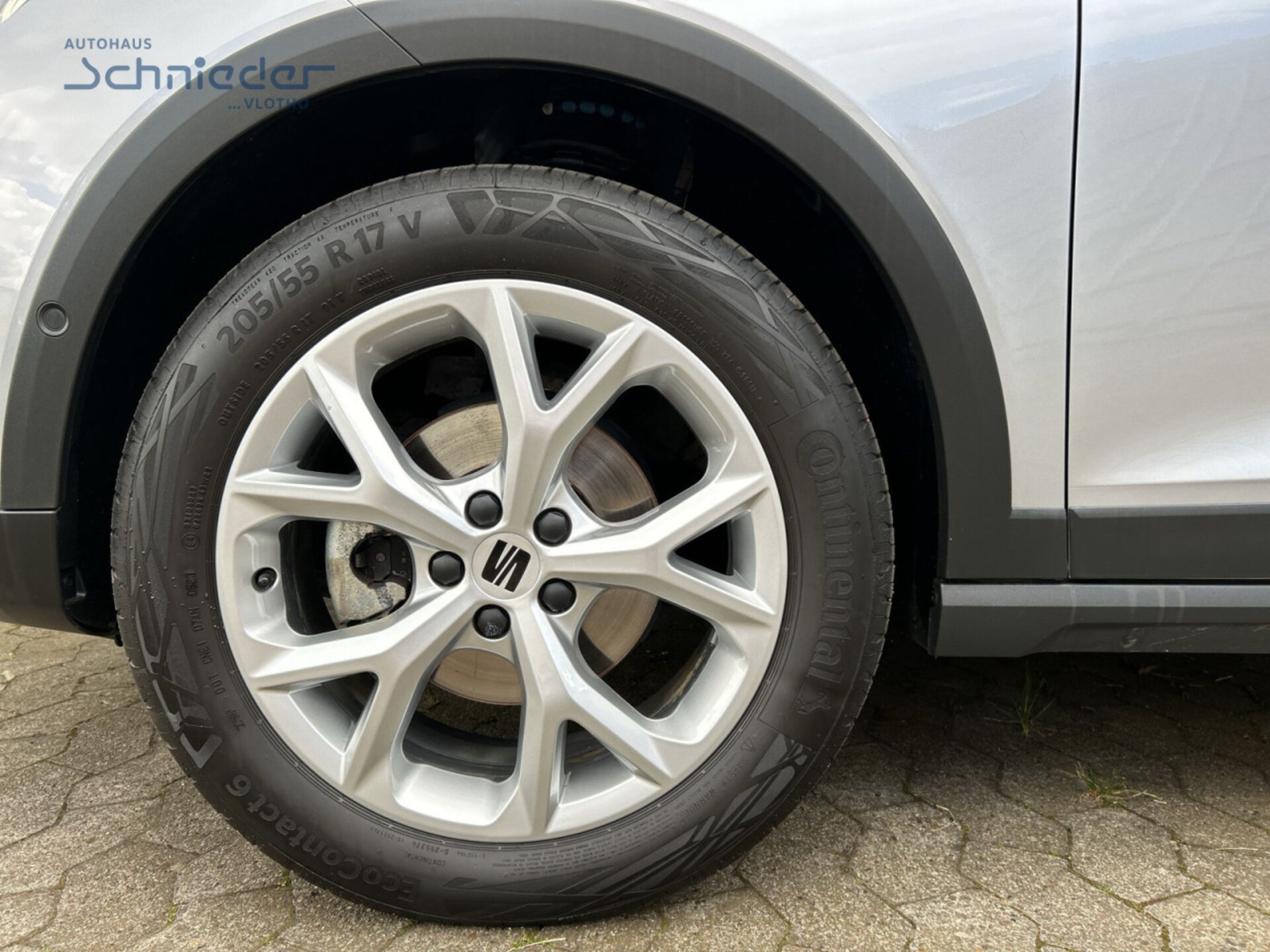 SEAT Arona FR