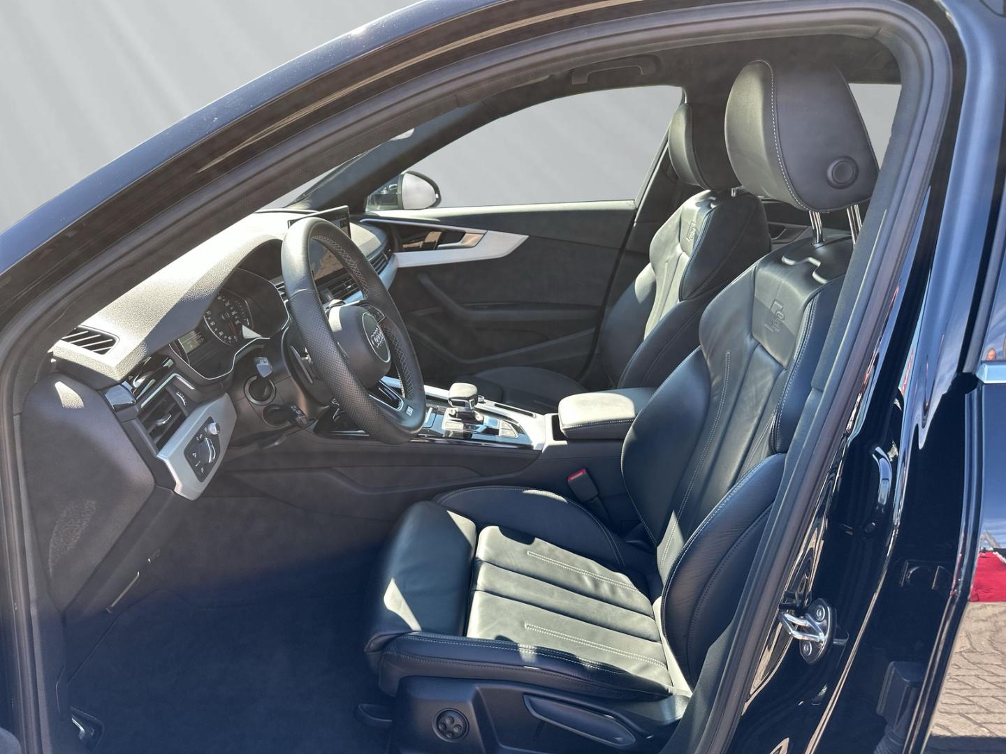 Image about Audi A4 Avant 40 TDI S tronic