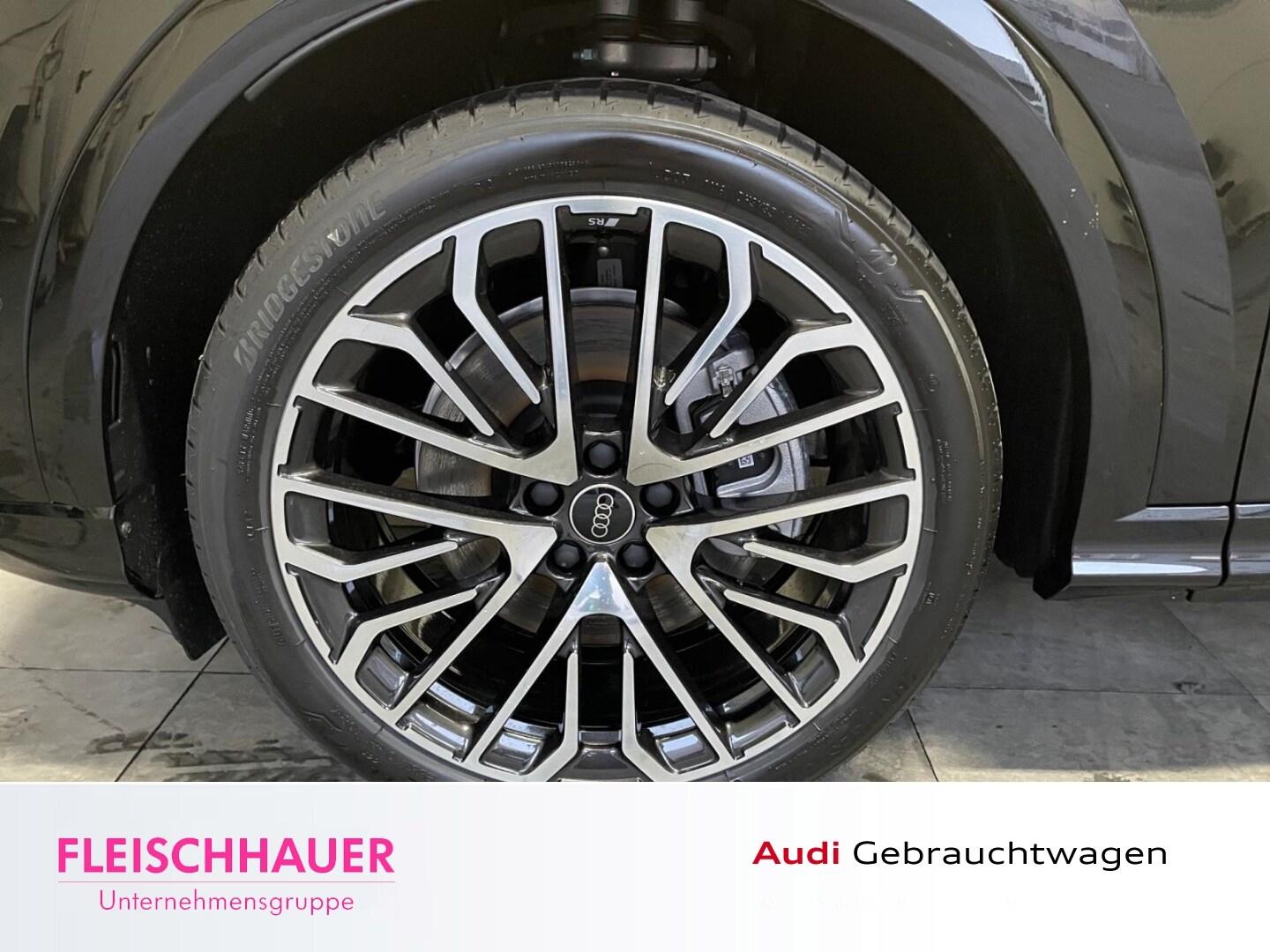 Bild über Audi Q5 SUV TDI quattro 150 kW S tronic - für weitere Informationen kontaktieren Sie den Audi Partner