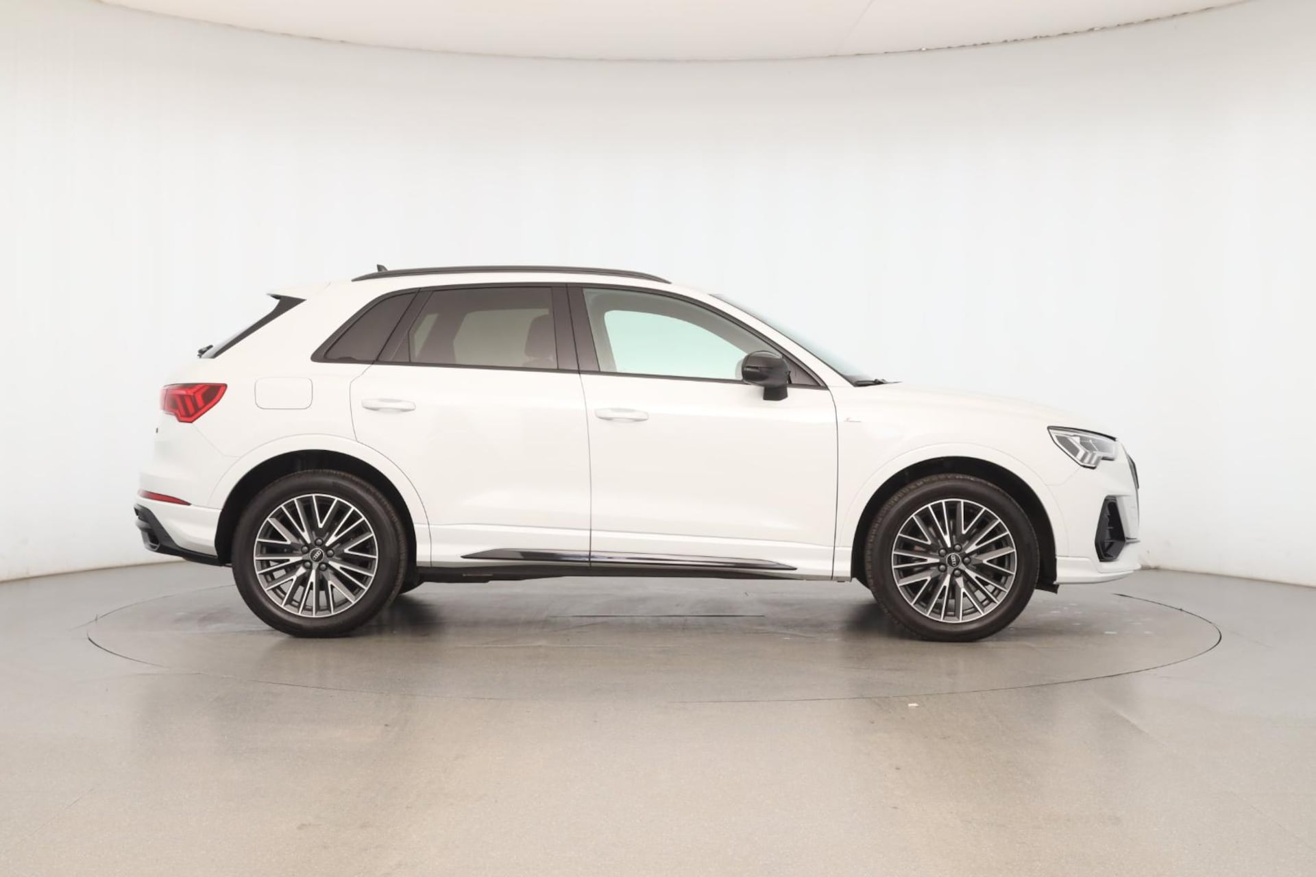 Audi Q3 TFSI e S line