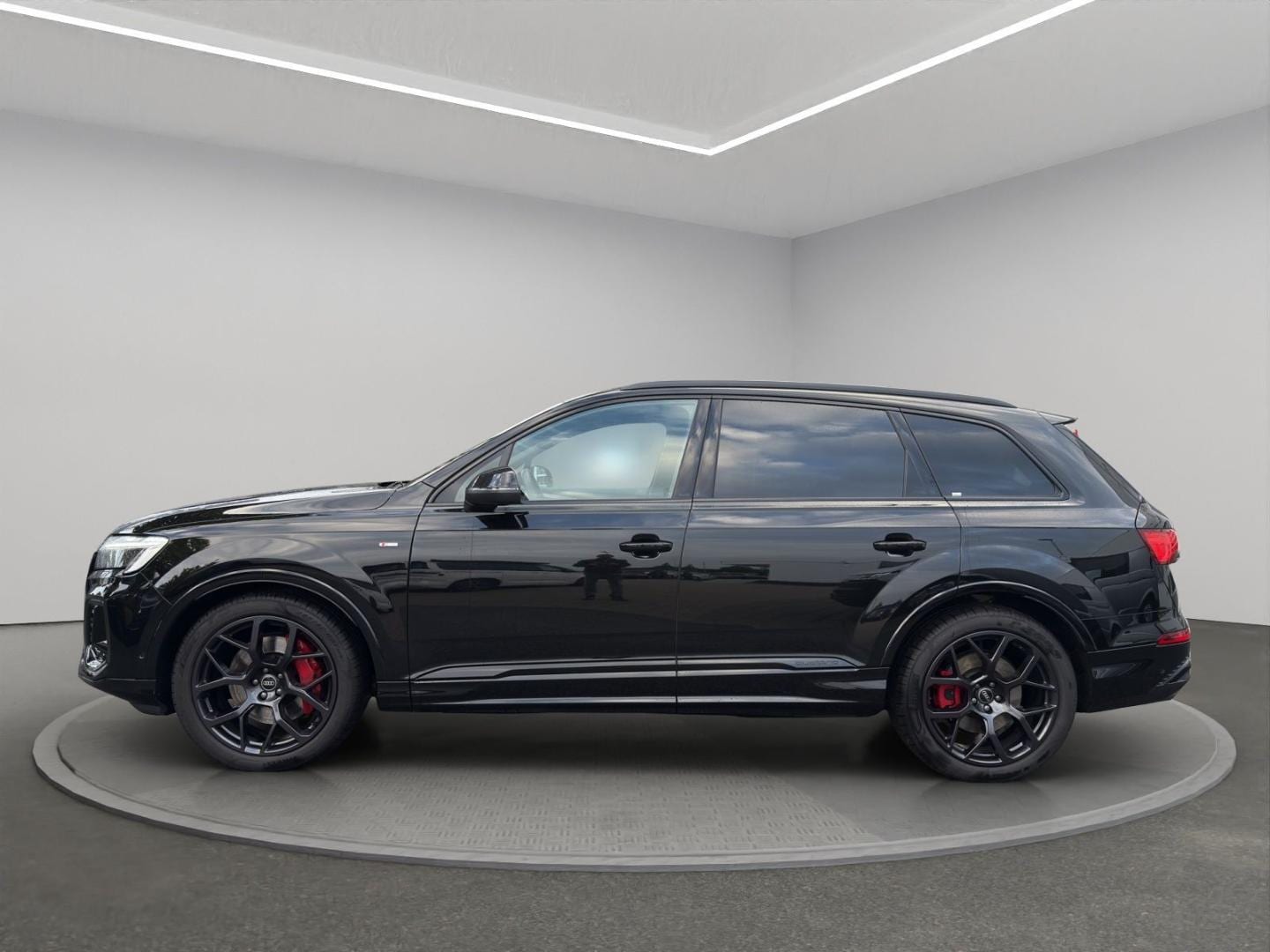 Bild über Audi Q7 SUV S line business TDI quattro 210 kW tiptronic - für weitere Informationen kontaktieren Sie den Audi Partner