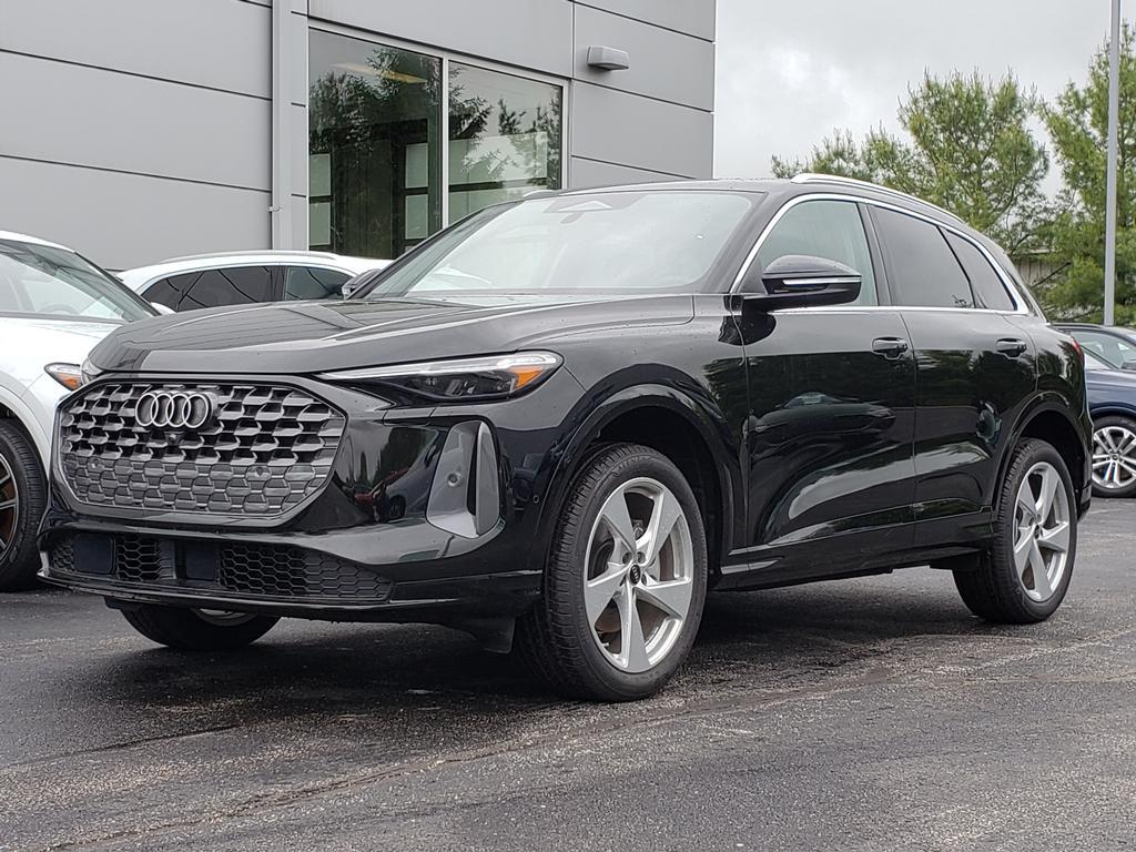 2026 Audi Q5 Premium Plus quattro's photo