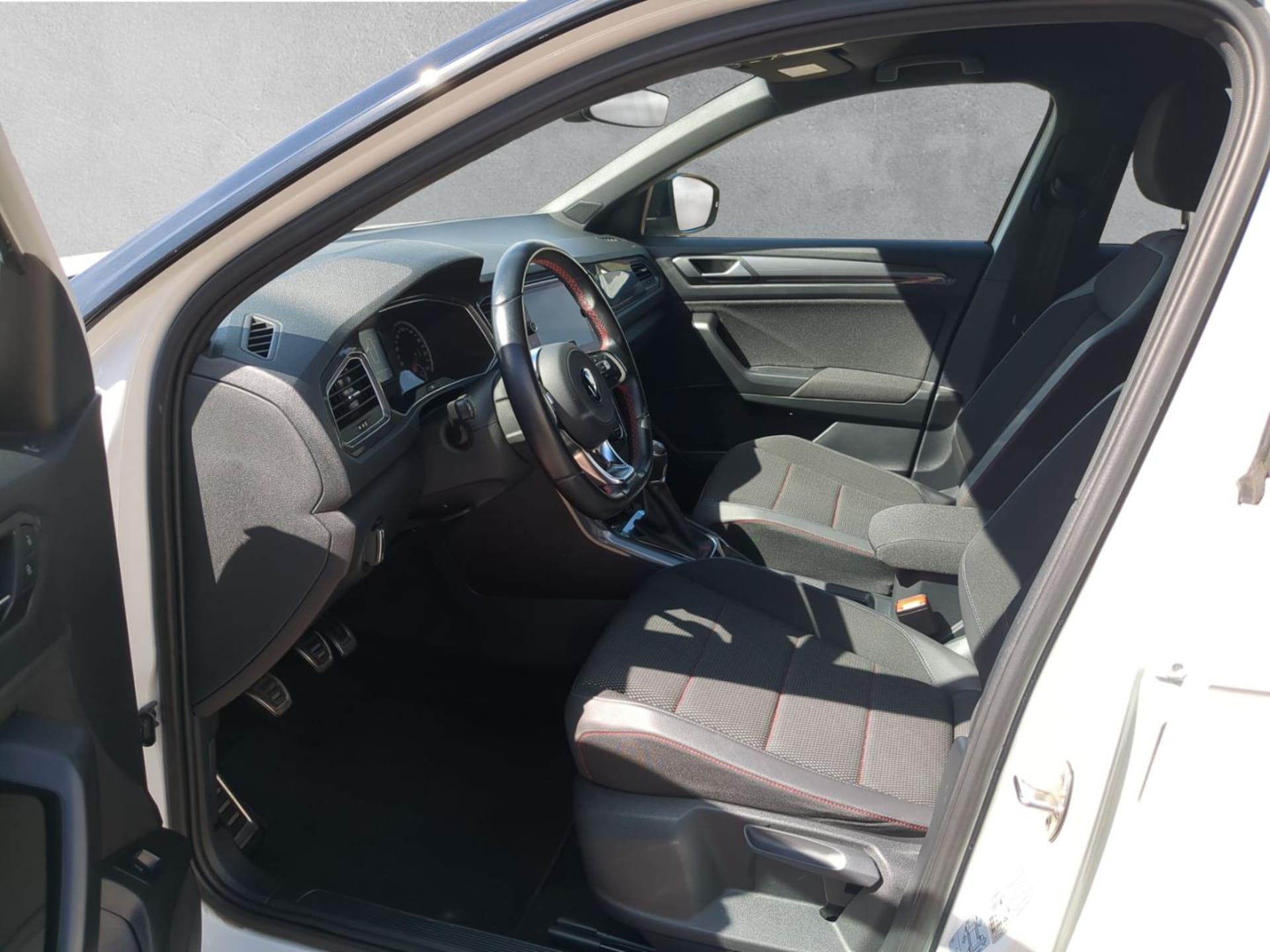 Volkswagen T-Roc Sport