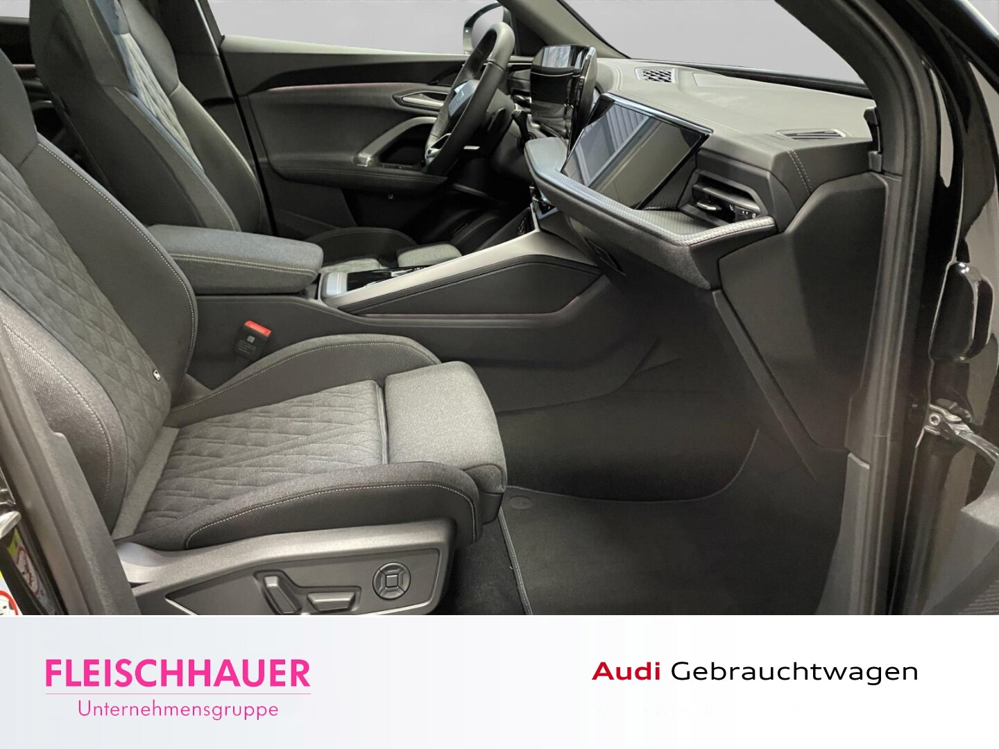 Bild über Audi Q5 SUV TDI quattro 150 kW S tronic - für weitere Informationen kontaktieren Sie den Audi Partner