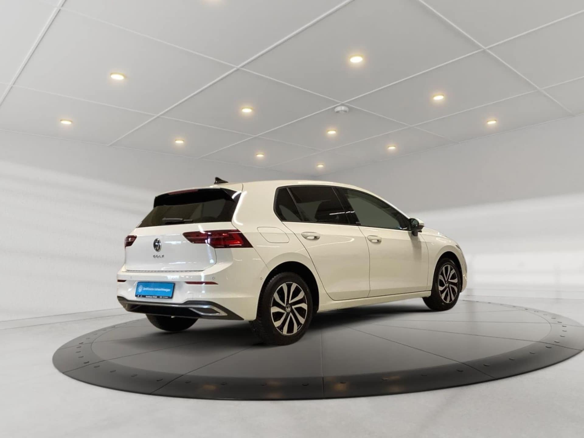 Volkswagen Golf Active
