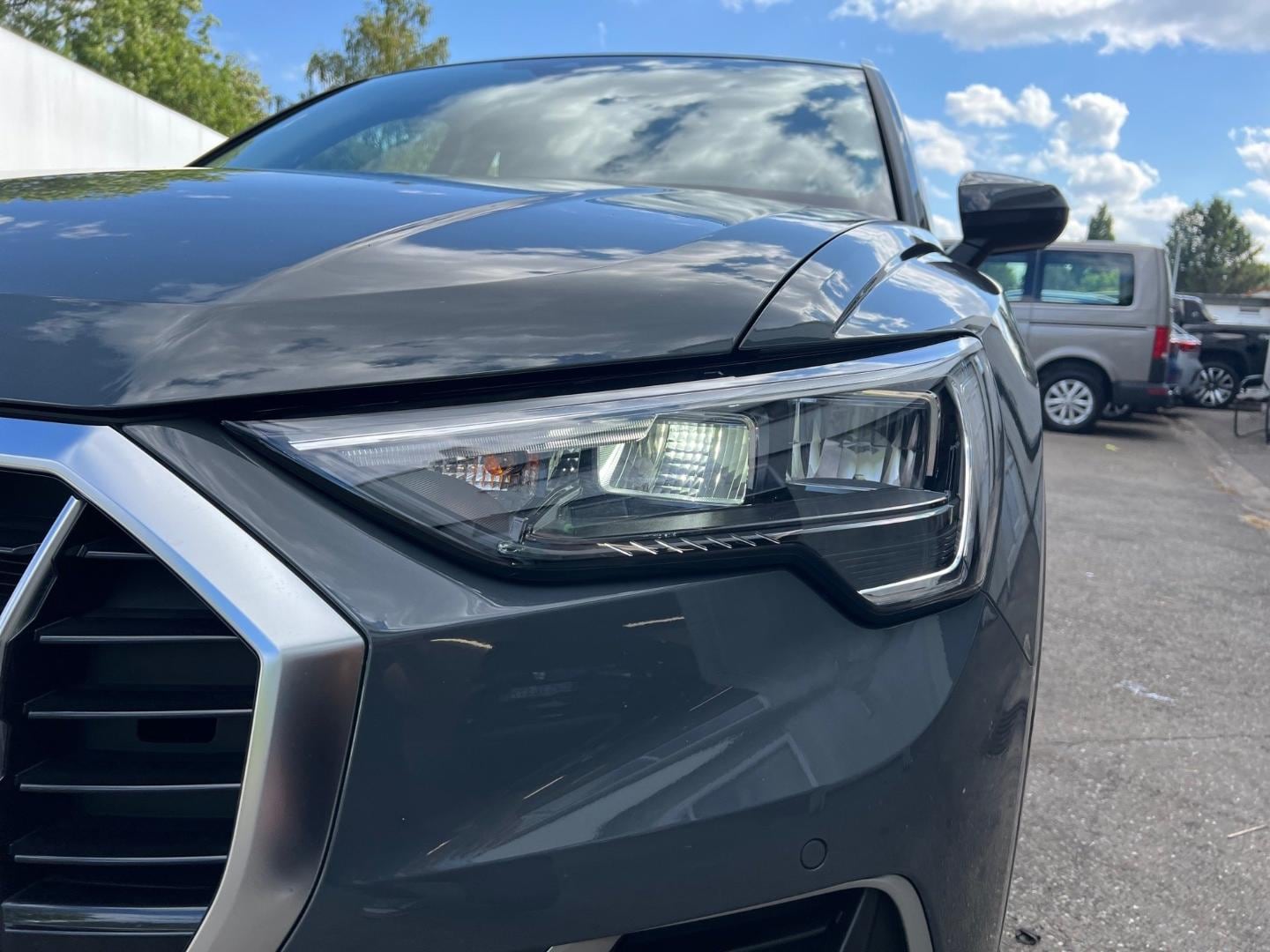 Bild über Audi Q3 advanced 40 TFSI quattro S tronic - für weitere Informationen kontaktieren Sie den Audi Partner