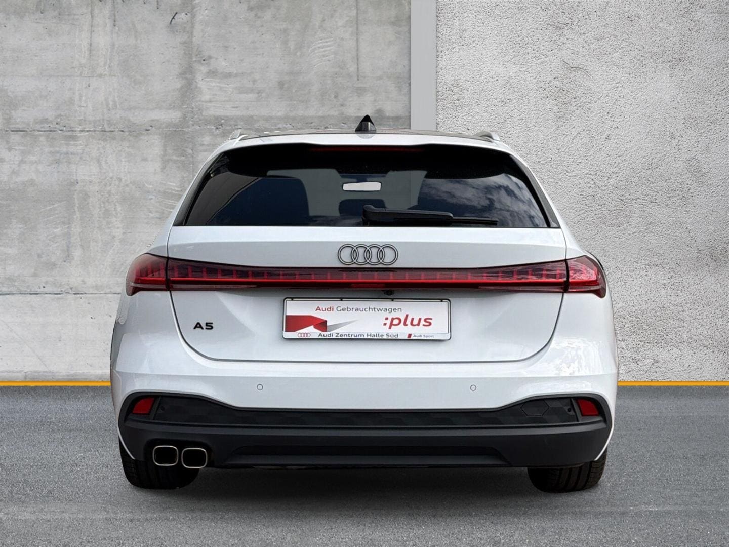 Bild über Audi A5 Avant TDI 150 kW S tronic - für weitere Informationen kontaktieren Sie den Audi Partner