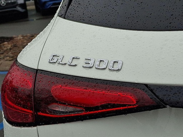 2023 Mercedes-Benz GLC GLC 300 - Photo 31