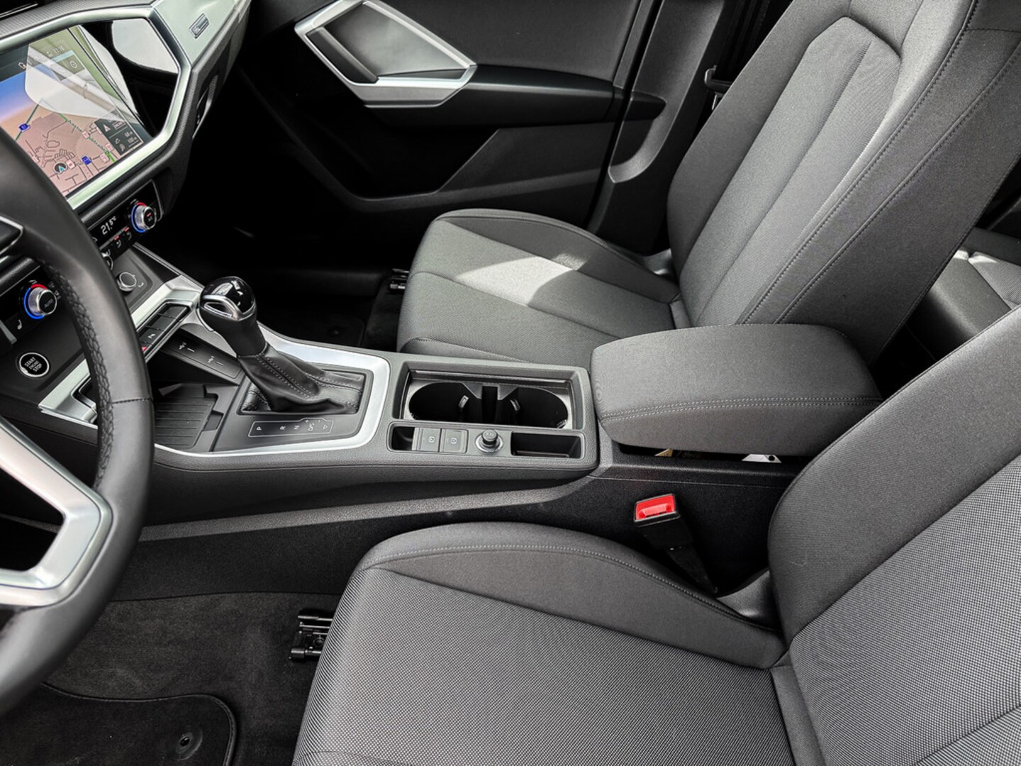 Bild über Audi Q3 advanced 40 TFSI quattro S tronic - für weitere Informationen kontaktieren Sie den Audi Partner