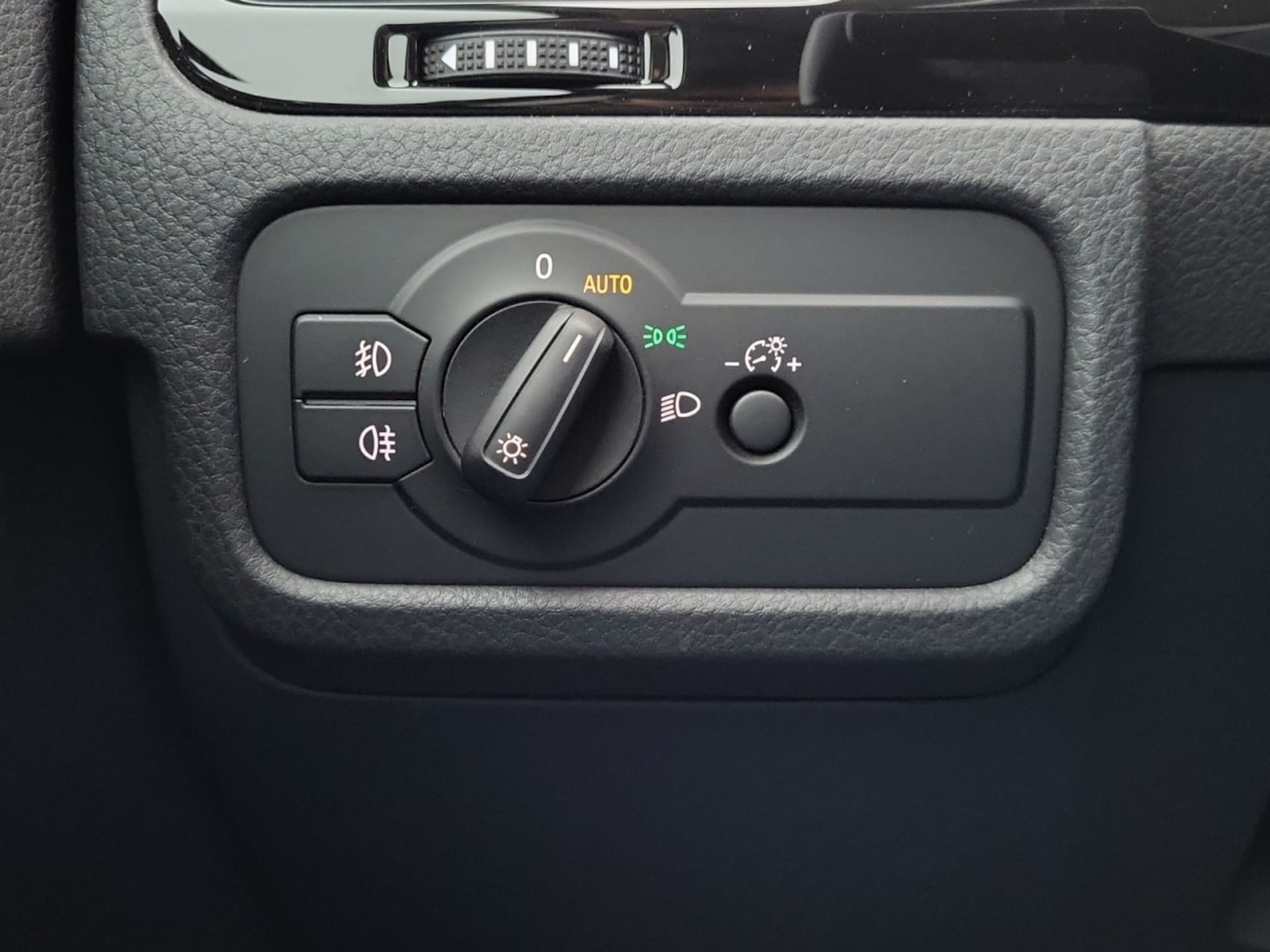 Volkswagen Touareg Basis-Modell