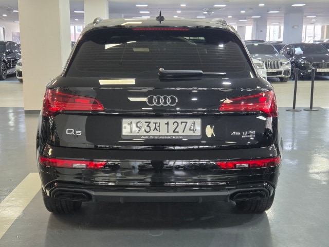 Audi Q5 SUV 5