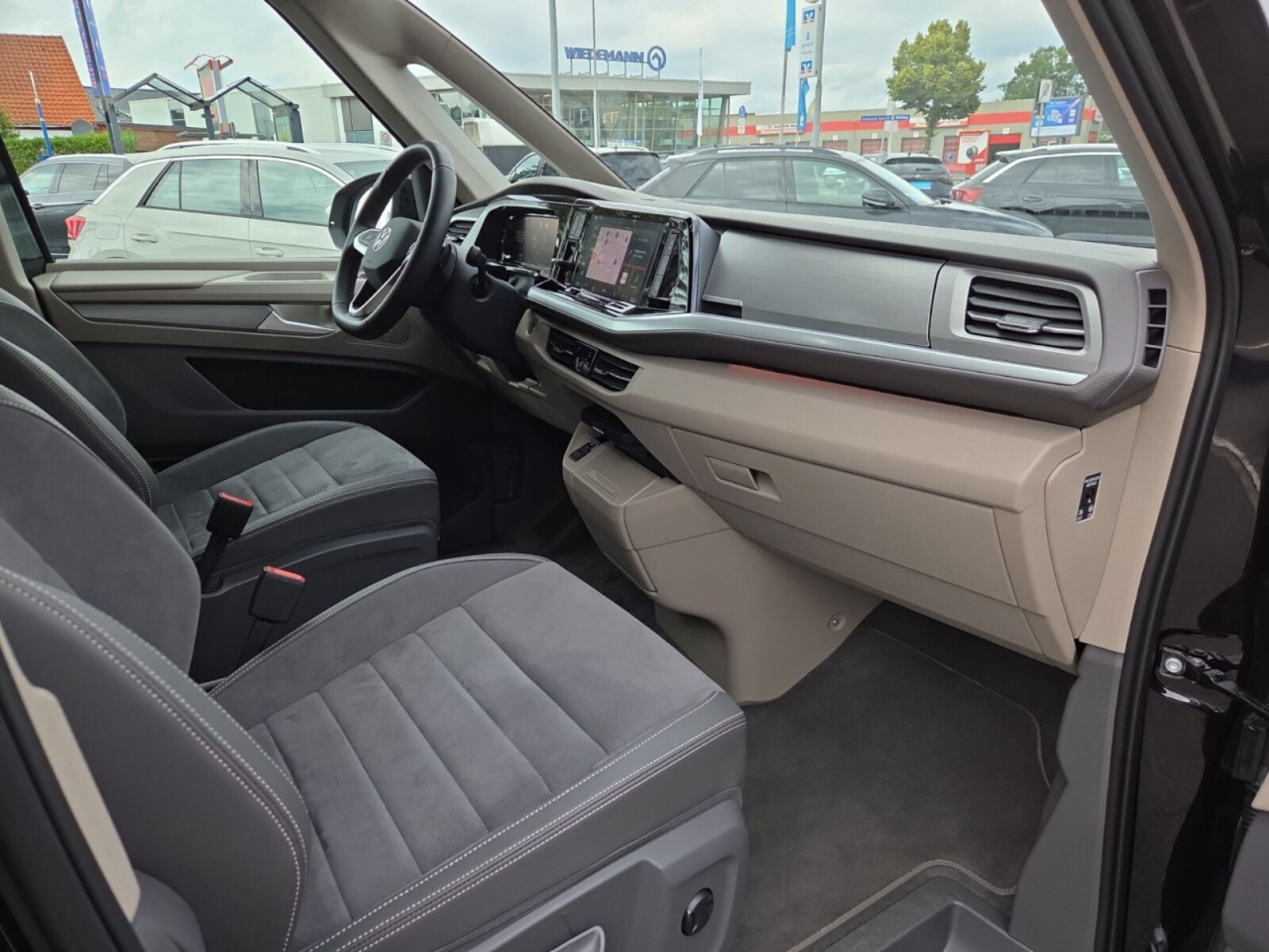Volkswagen Multivan Langversion – Bild 15