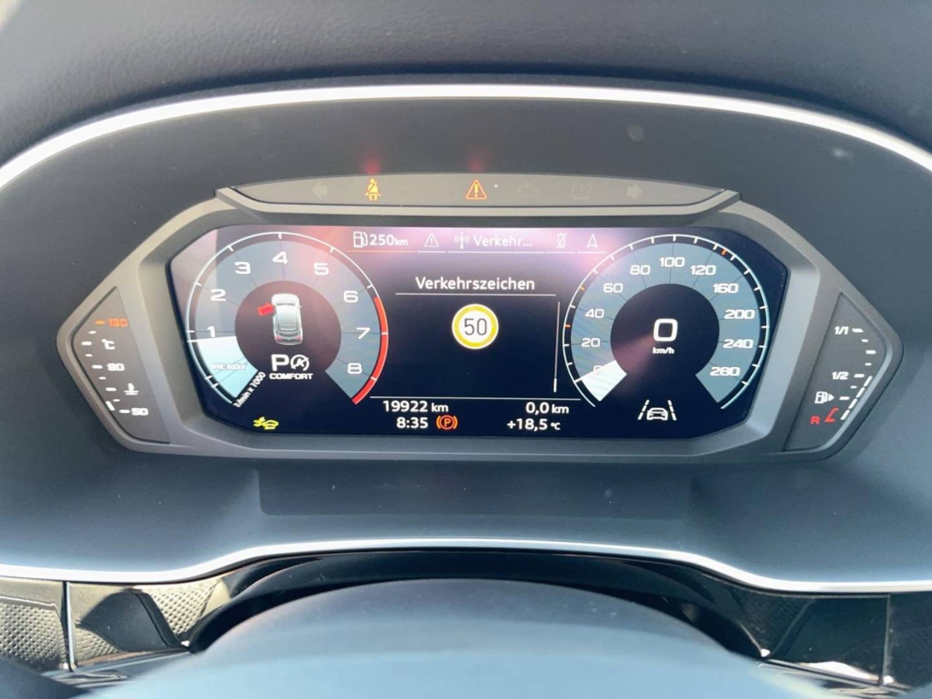 Audi Q3 Sportback S line