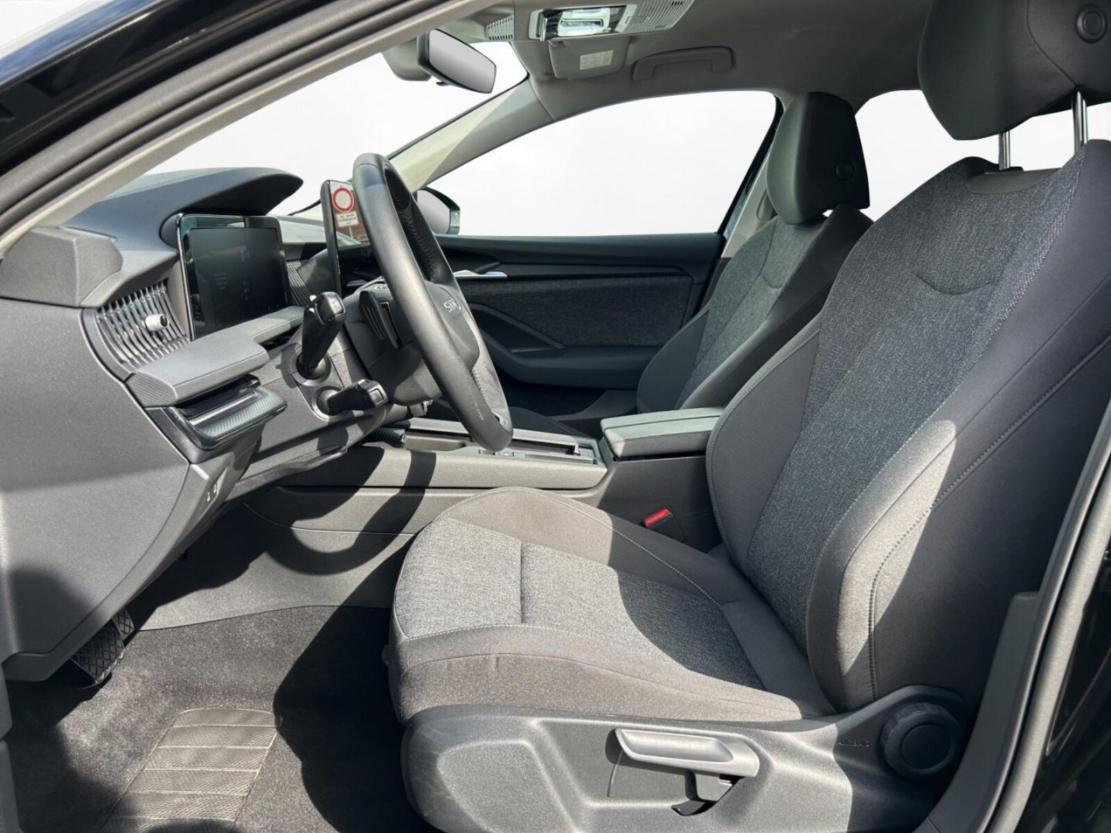 Škoda Superb Combi – Bild 8