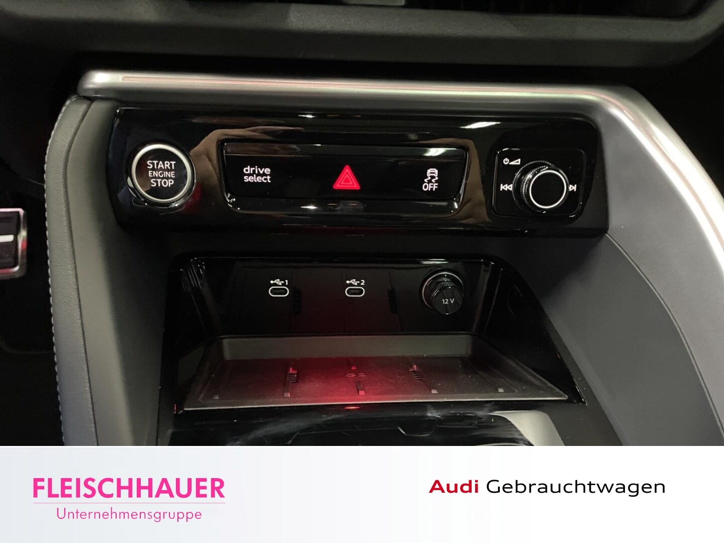 Bild über Audi Q5 SUV TDI quattro 150 kW S tronic - für weitere Informationen kontaktieren Sie den Audi Partner