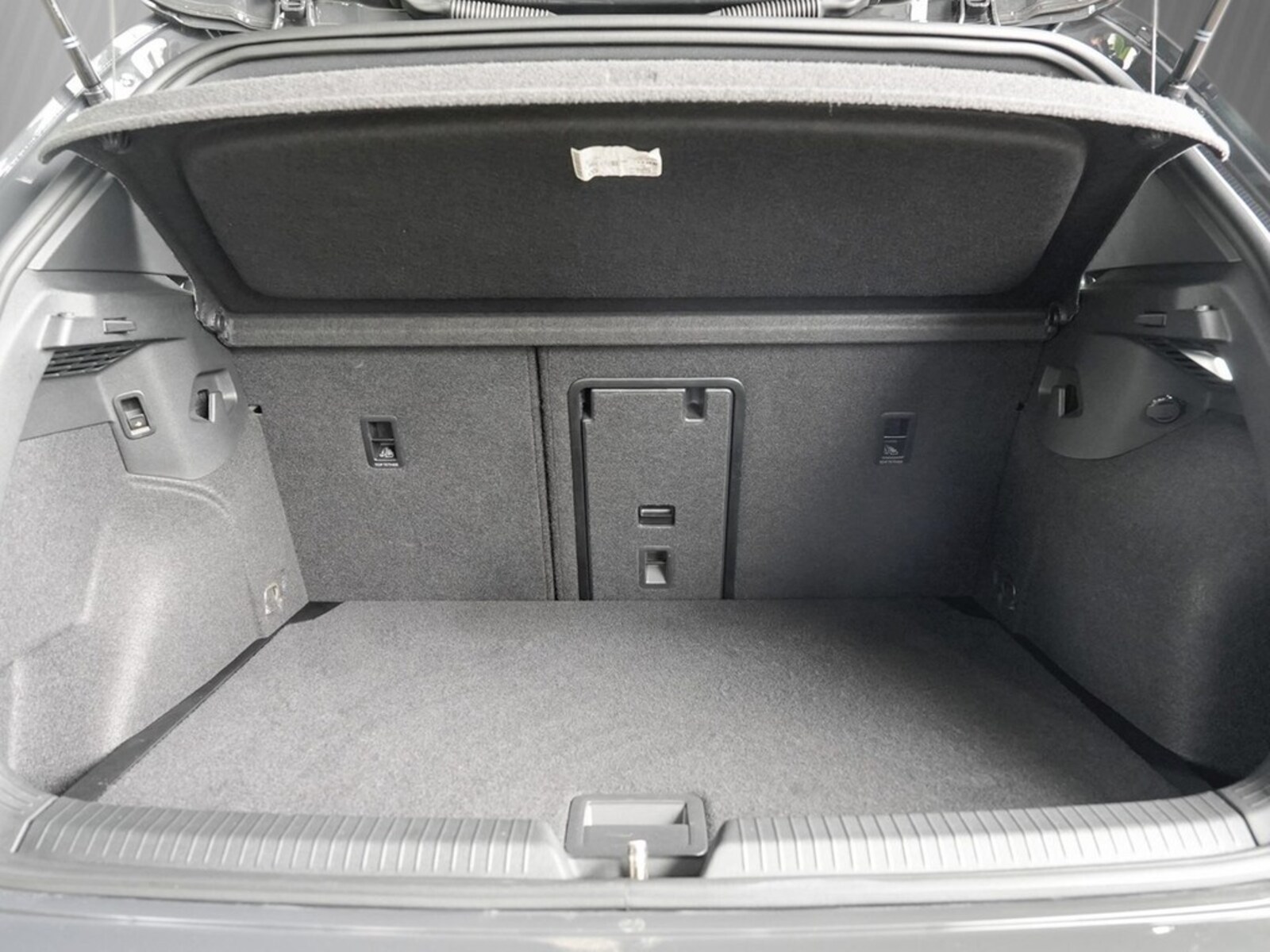 Volkswagen Golf – Bild 6