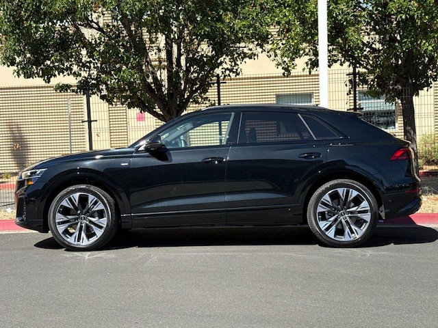 2026 Audi Q8