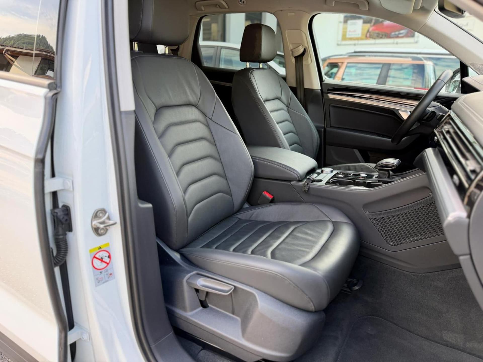 Volkswagen Touareg Basis-Modell