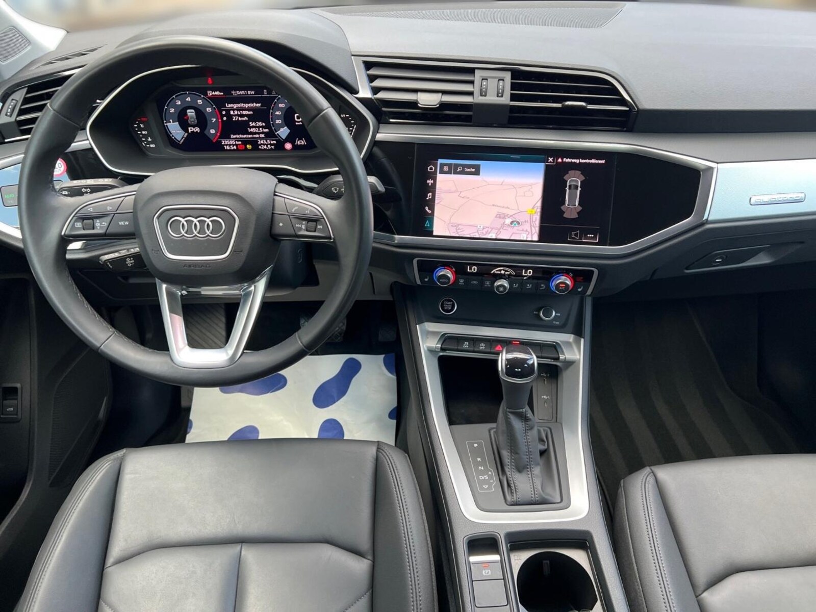 Audi Q3 – Bild 11