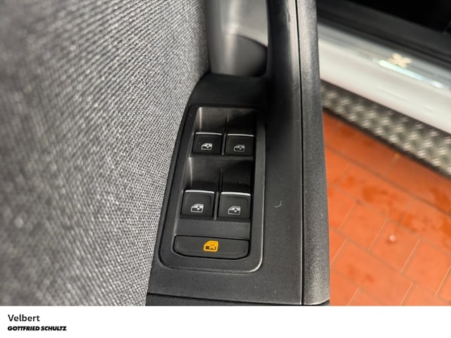 Bild des Autos 11