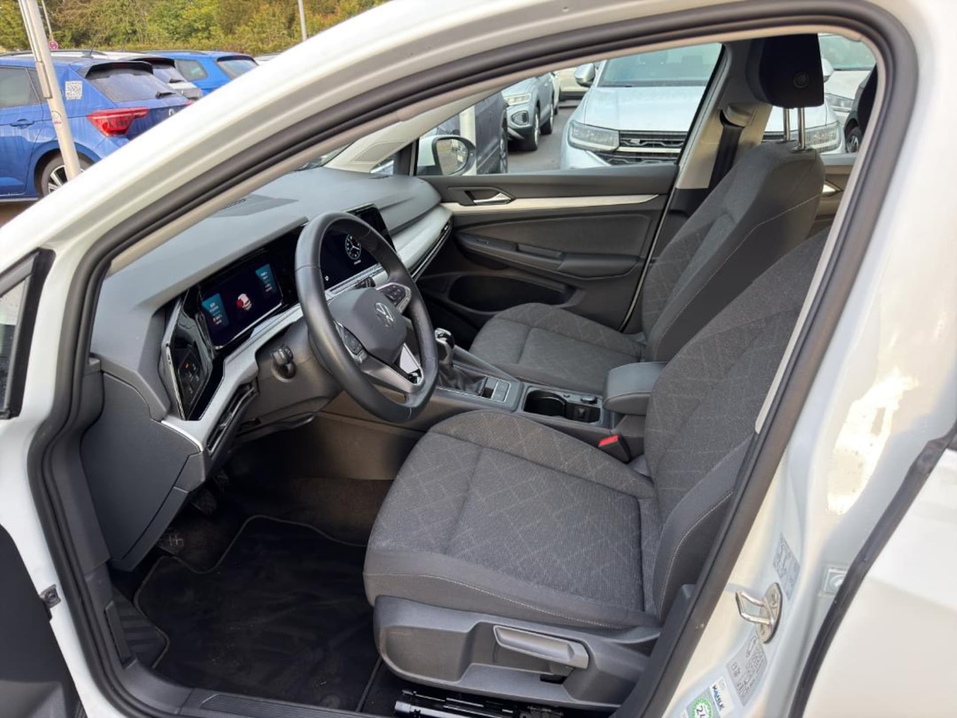Volkswagen Golf Life