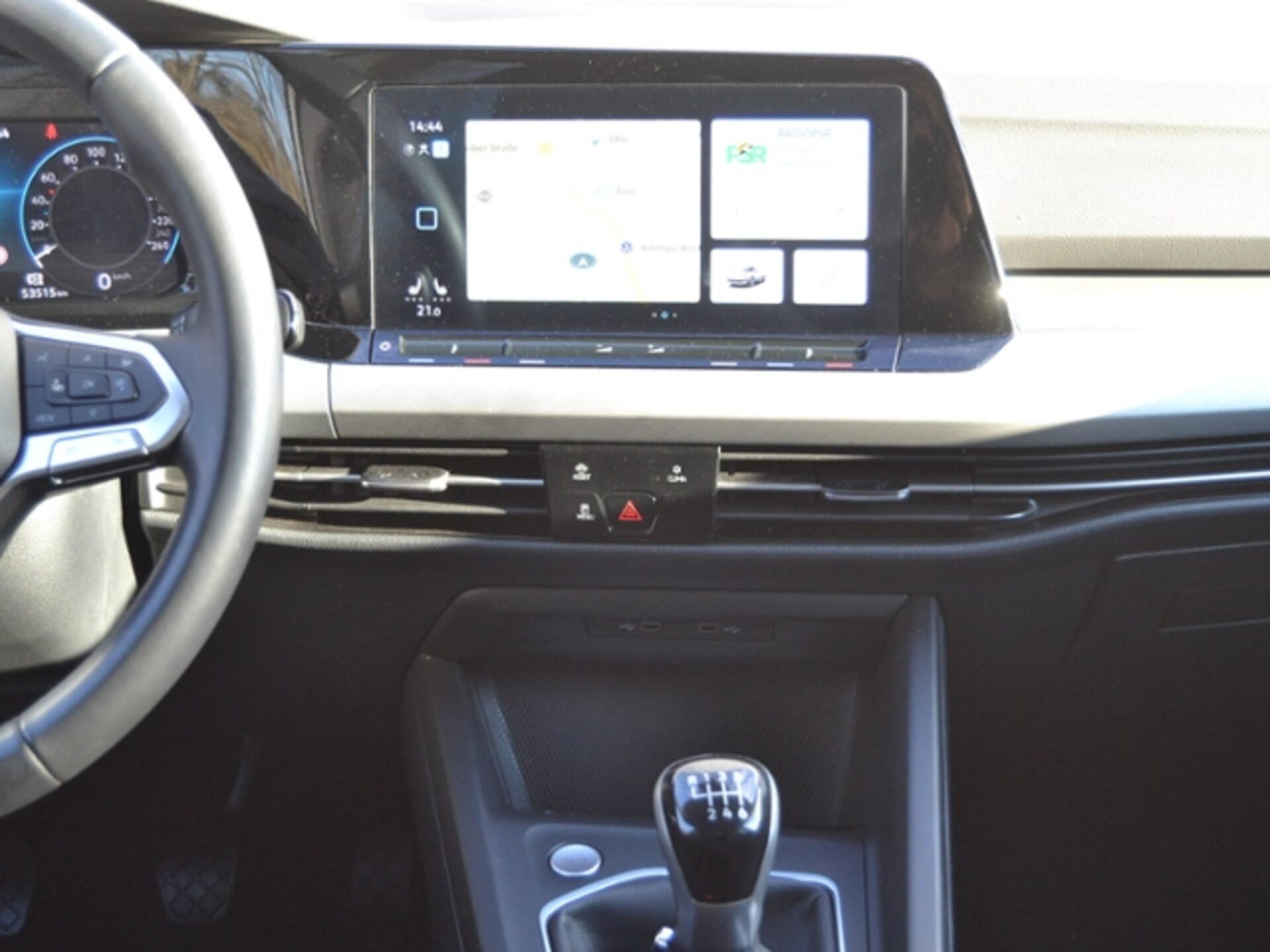 Volkswagen Golf Life