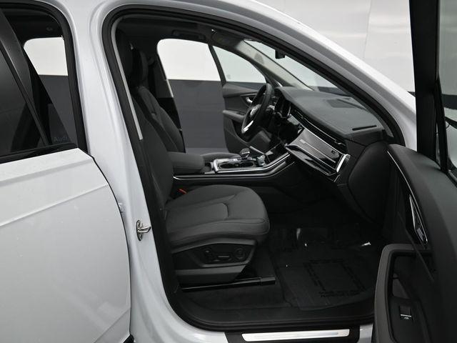 2026 Audi Q7 Premium Plus - Photo 14