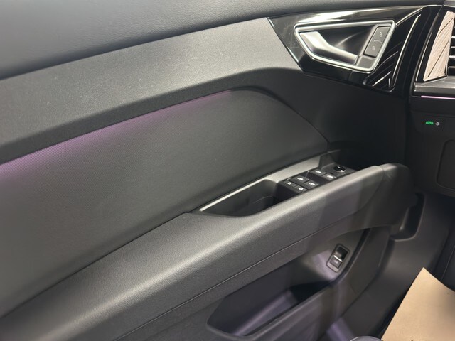 Image about Audi Q4 e-tron 40 e-tron