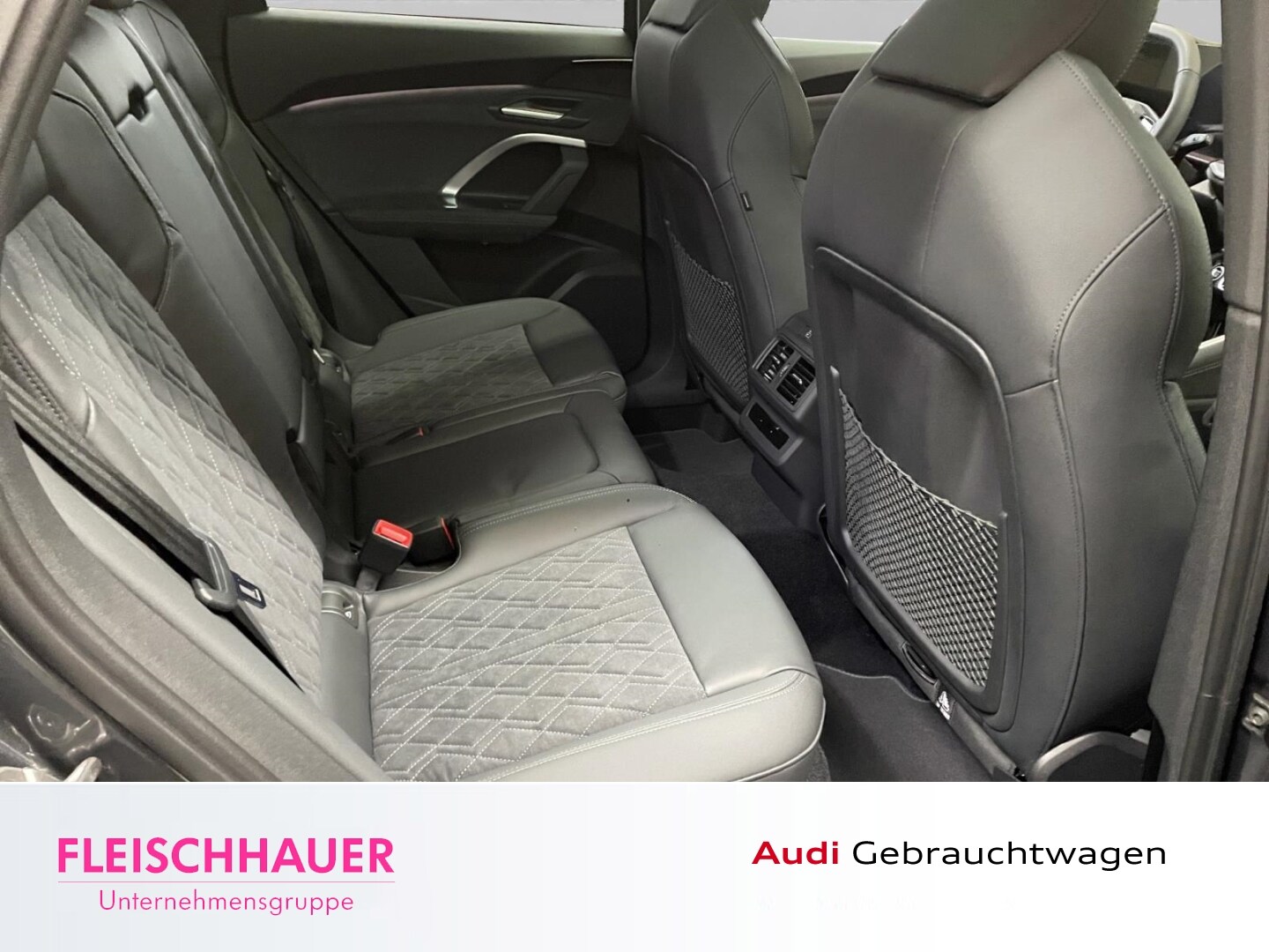 Bild über Audi Q5 SUV TFSI quattro 150 kW S tronic - für weitere Informationen kontaktieren Sie den Audi Partner