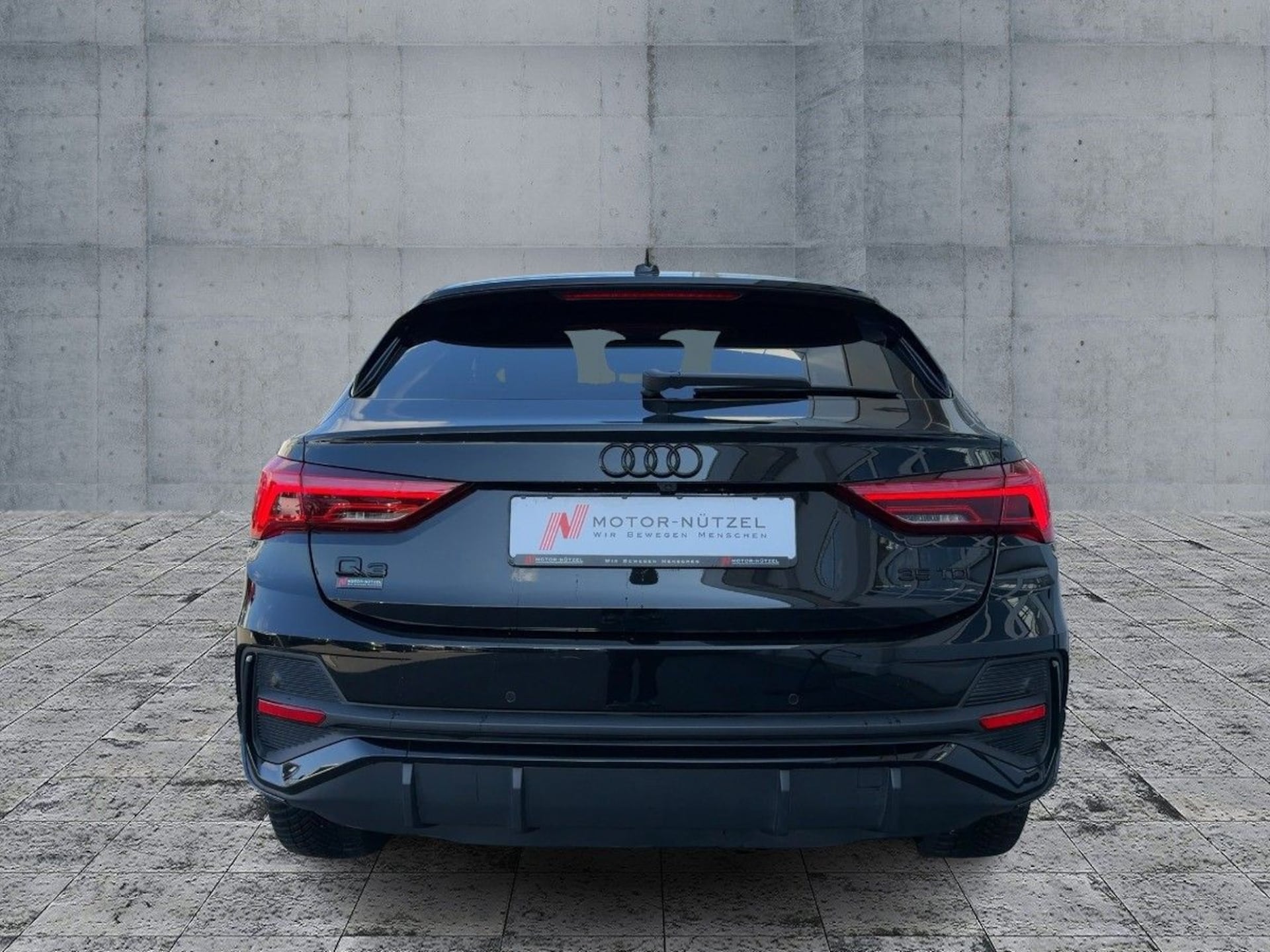 Audi Q3 Sportback S line