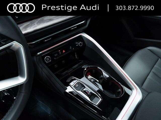 2025 Audi Q5 Premium - Photo 18