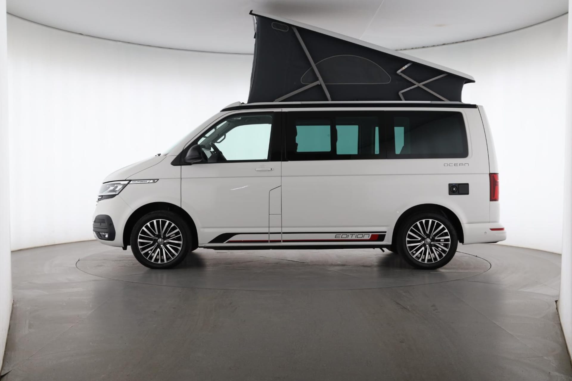 Volkswagen T6.1 California Ocean