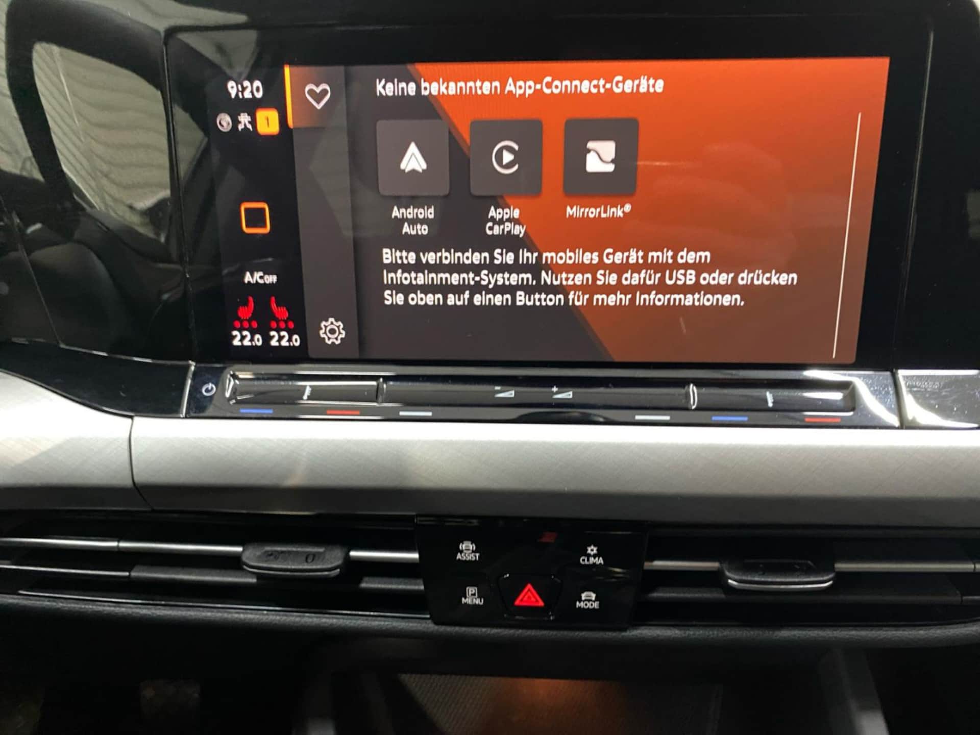 Volkswagen Golf Life