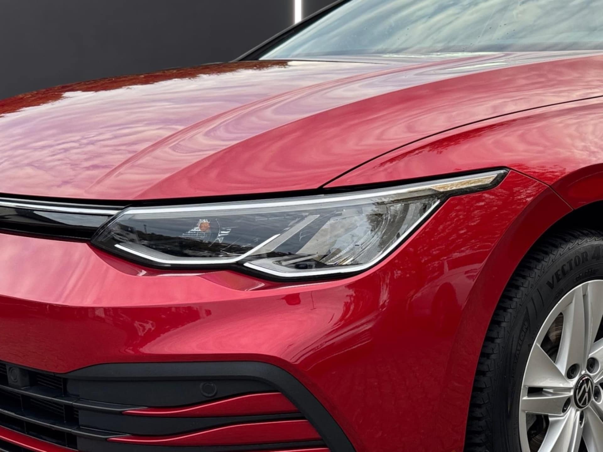 Volkswagen Golf Variant Life