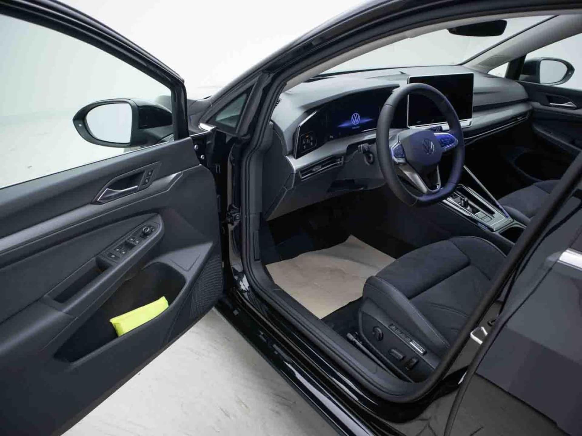 Volkswagen Golf Style