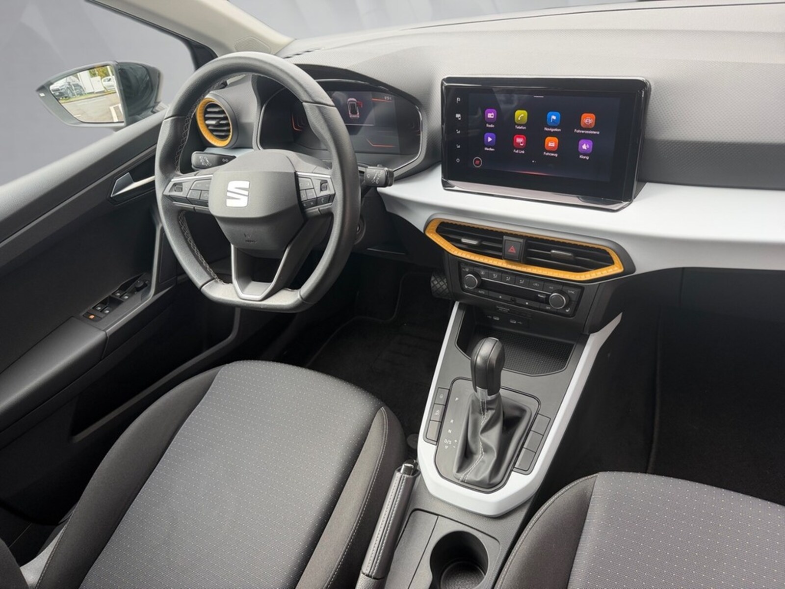 SEAT Arona – Bild 12