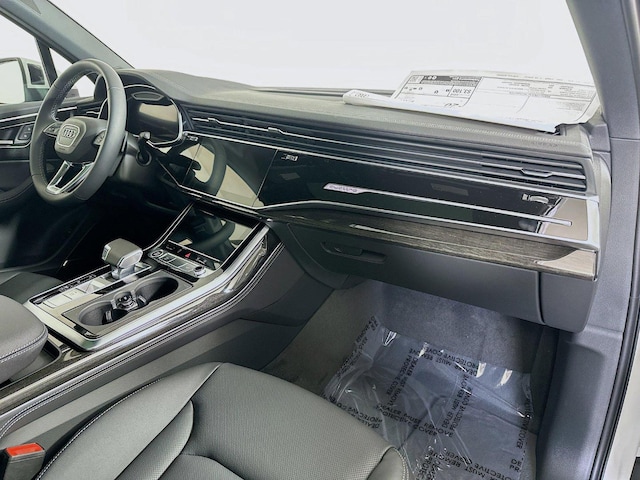 2026 Audi Q7 Premium Plus - Photo 30