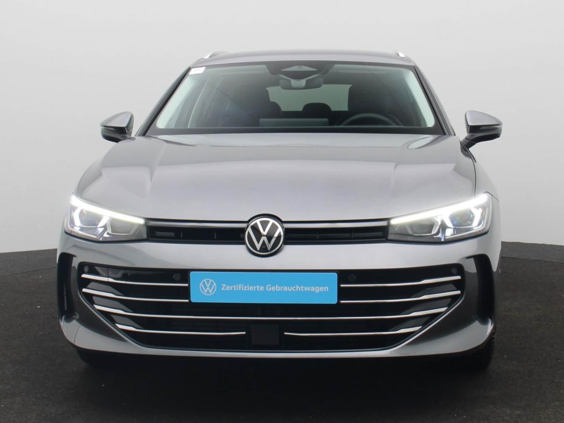 Volkswagen Passat Elegance