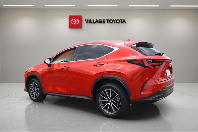 2025 Lexus NX 350h
