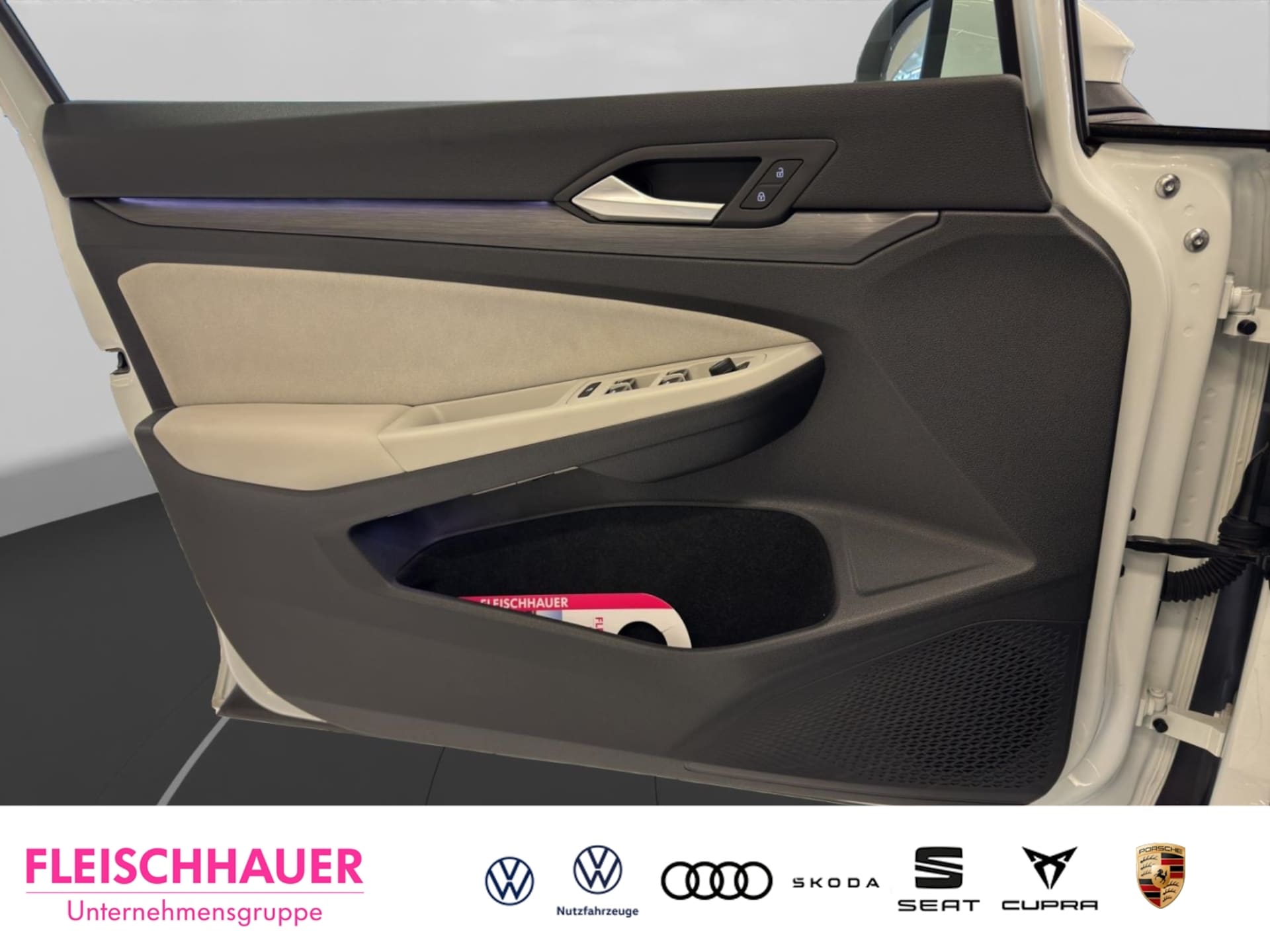 Volkswagen Golf Style