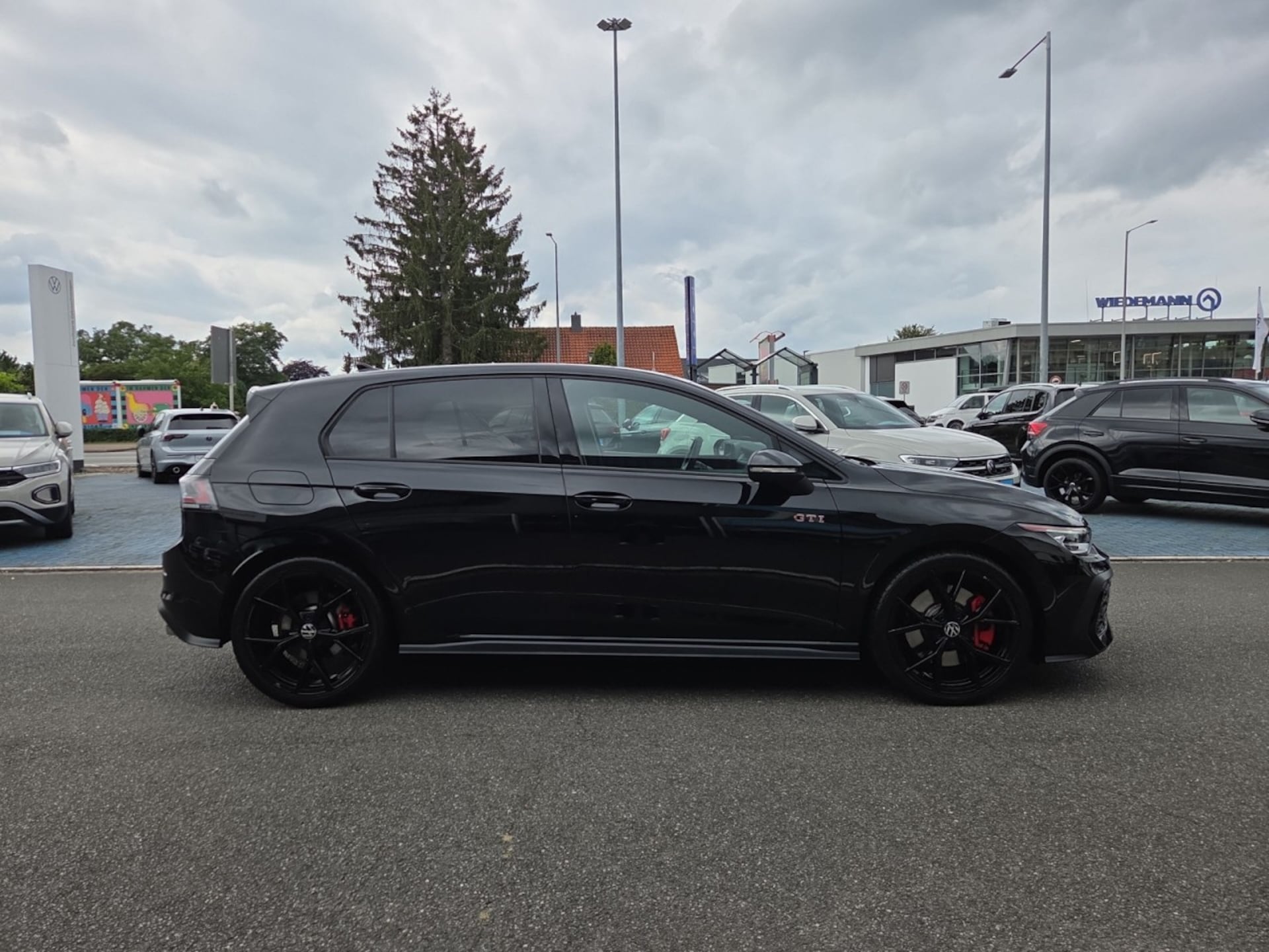 Volkswagen Golf GTI