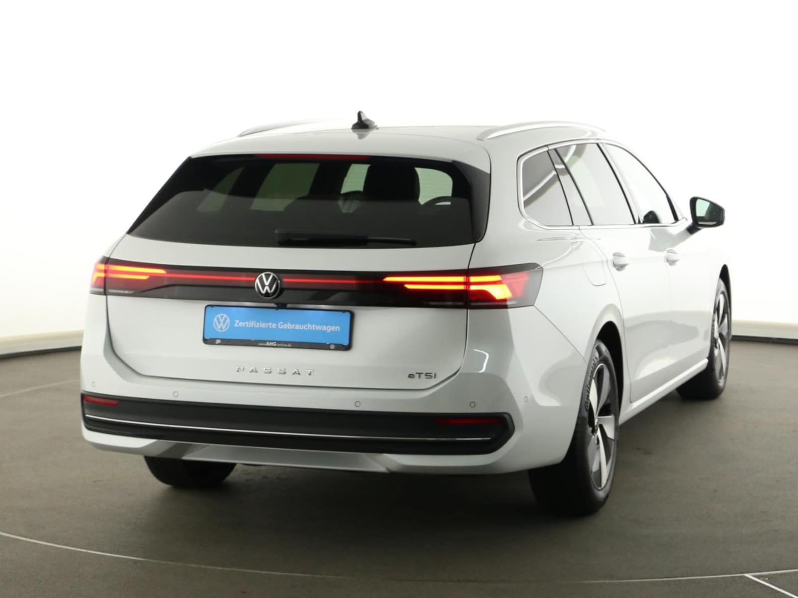 Volkswagen Passat – Bild 6