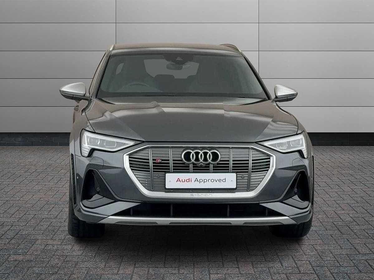 Audi e-tron S