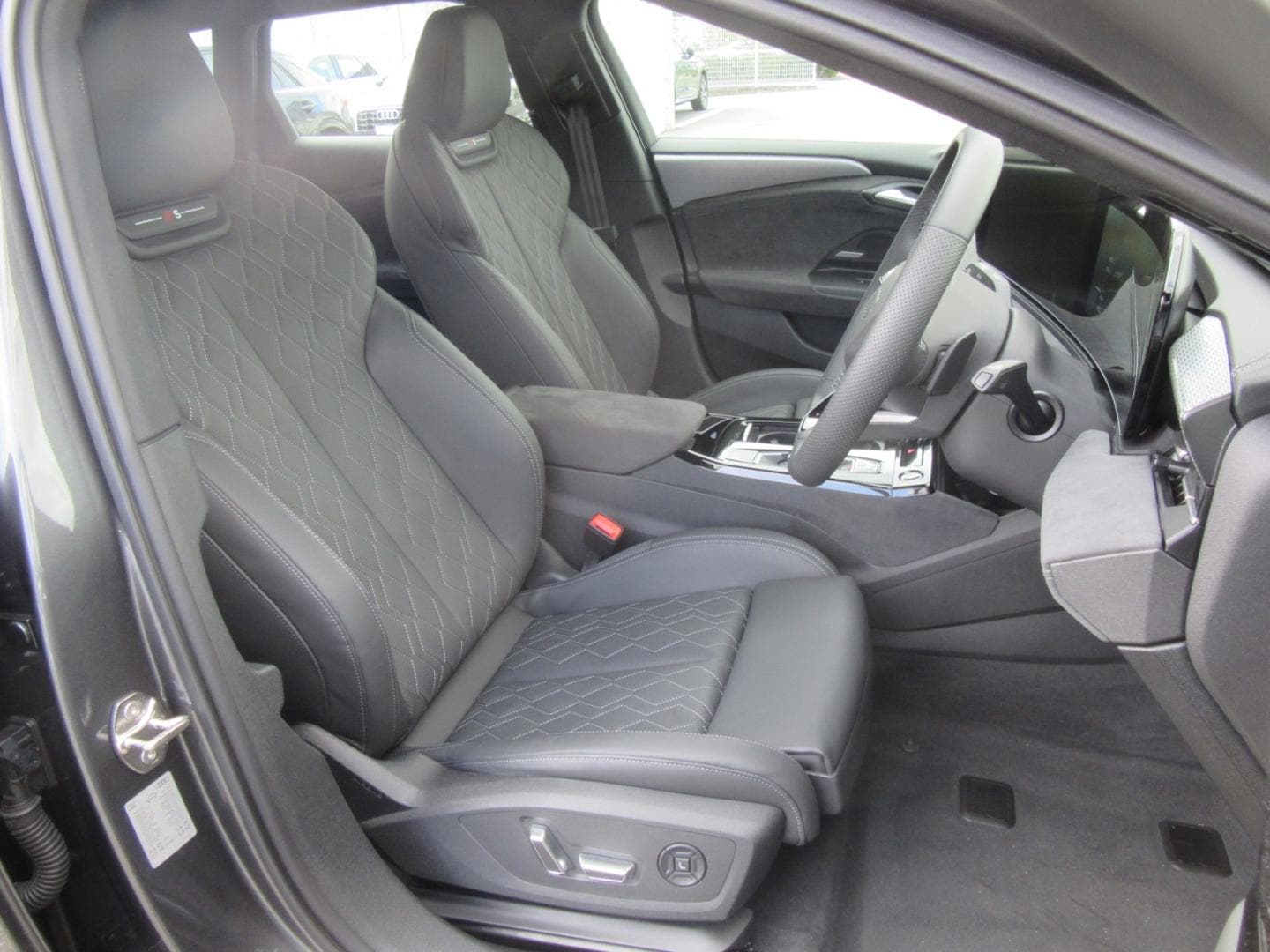 Audi A6 Avant e-tron e-tron performance 270,00 kW for more details contact your dealer