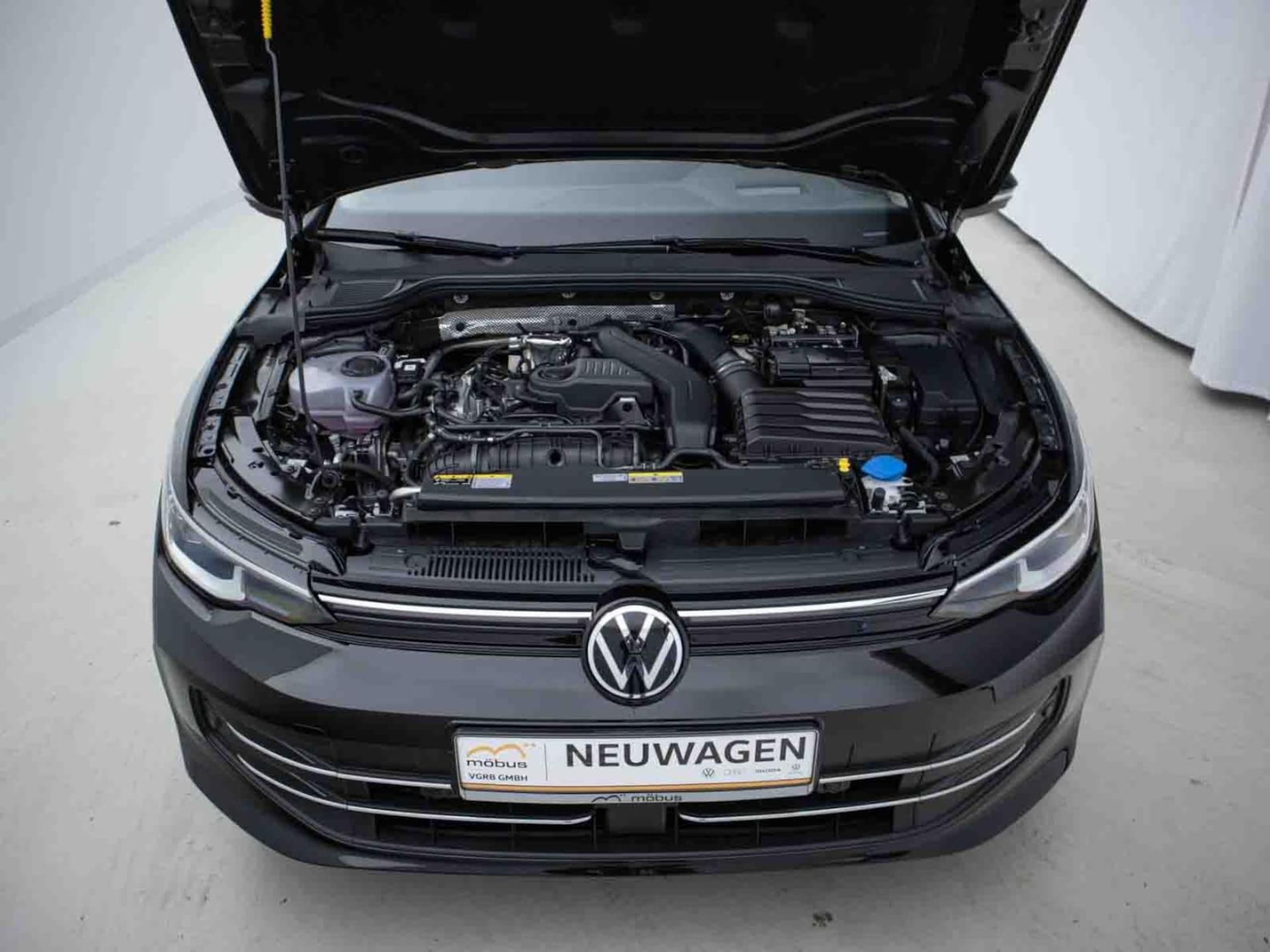 Volkswagen Golf Style