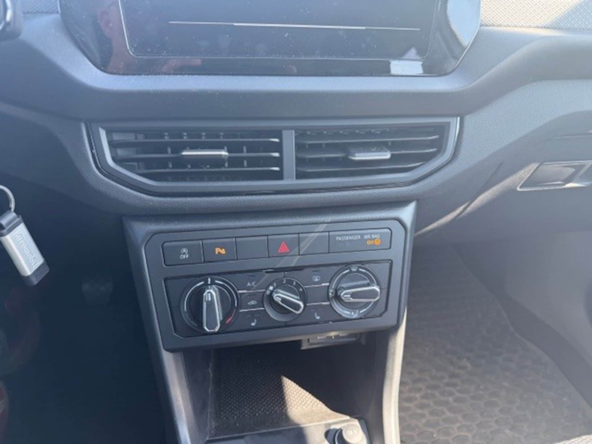 Volkswagen T-Cross Basis-Modell