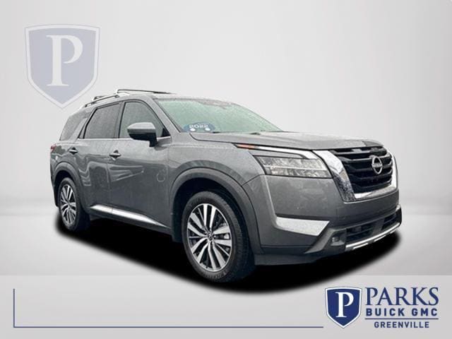 2022 Nissan Pathfinder