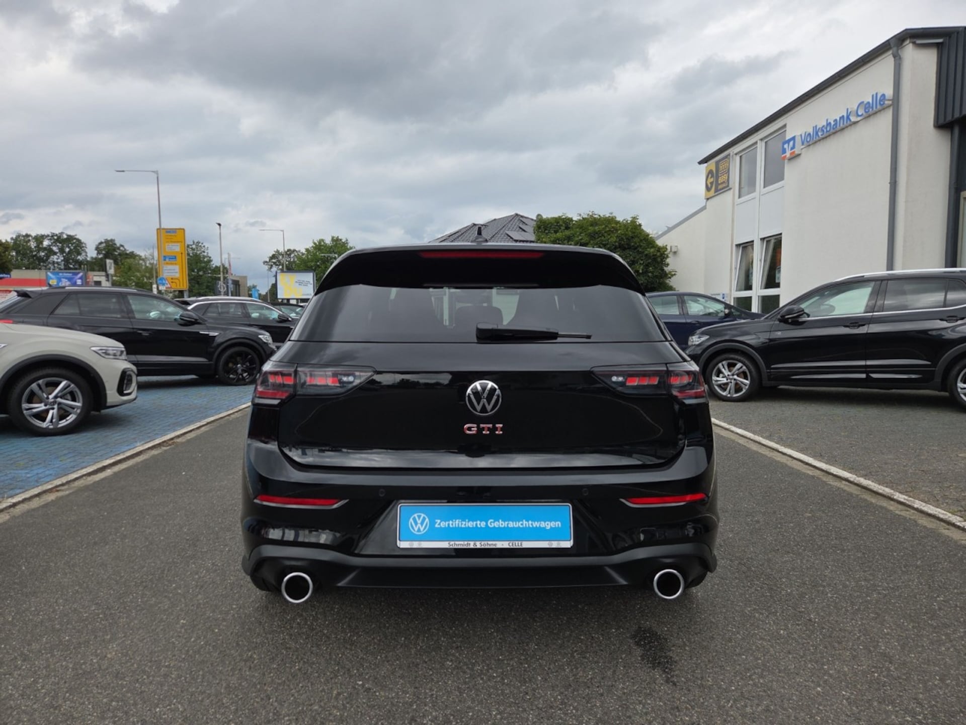 Volkswagen Golf GTI