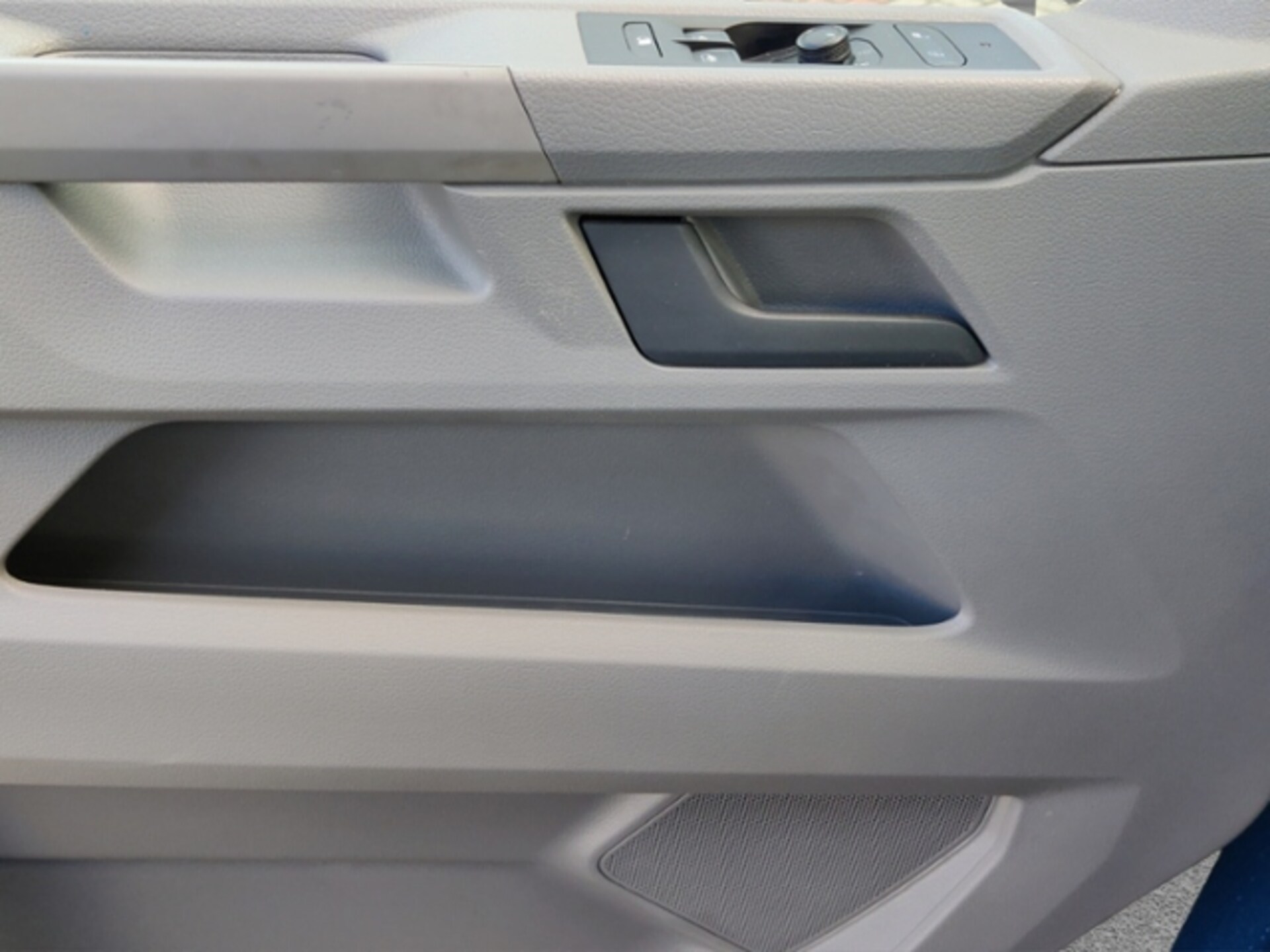 Volkswagen T6.1 Transporter Kasten kurzer Radstand