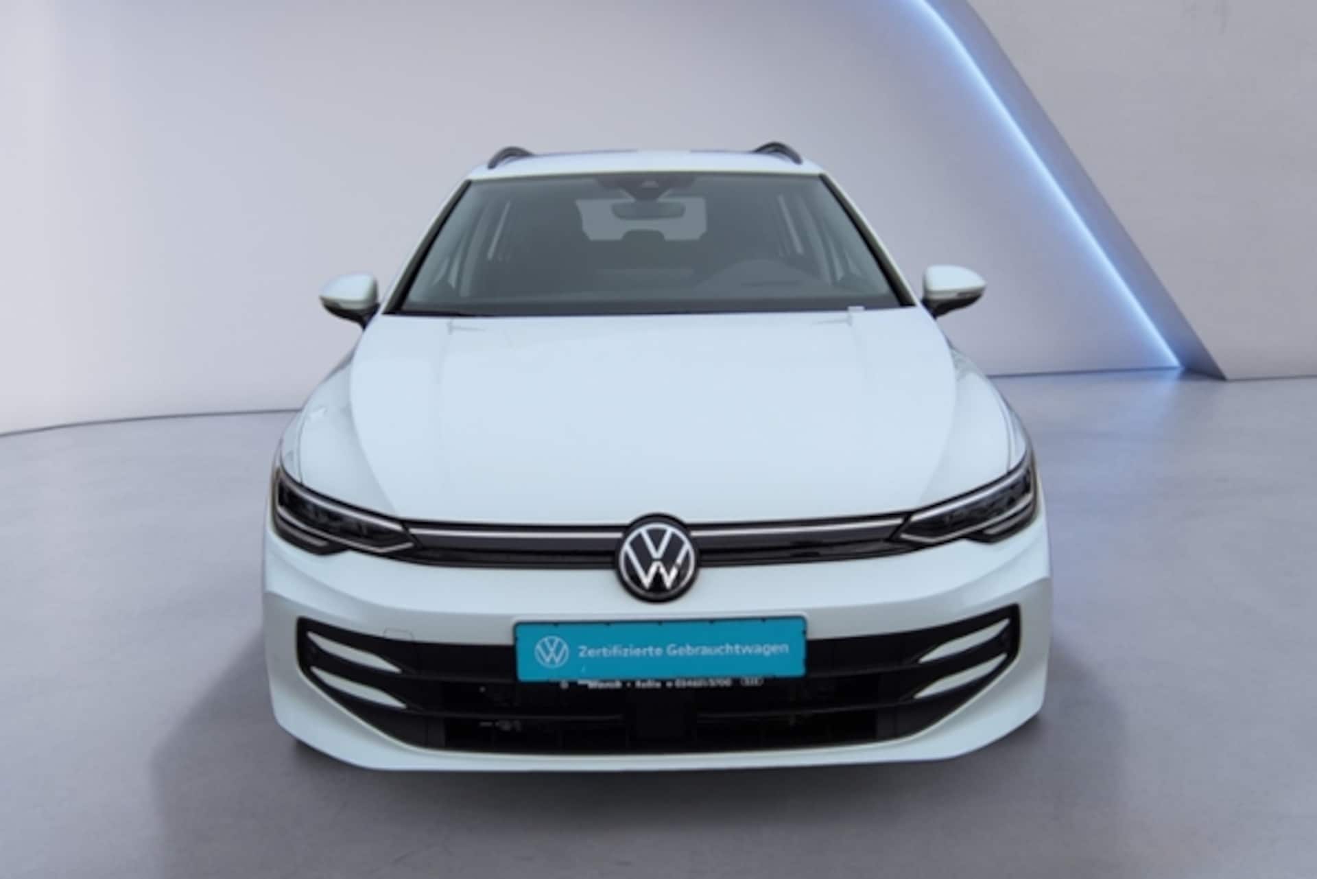 Volkswagen Golf Variant Life